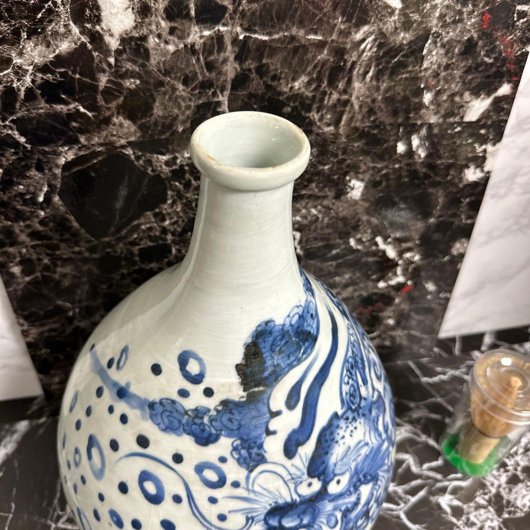 李朝、雲竜図　特大徳利。特製木箱。