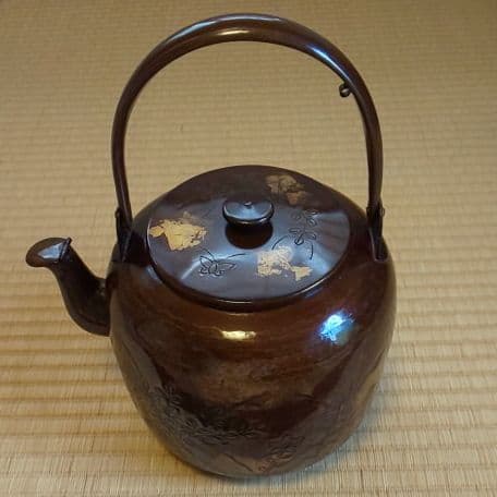 A 106 時代 秋草彫 水注