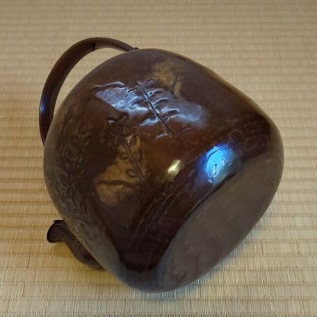 A 106 時代 秋草彫 水注