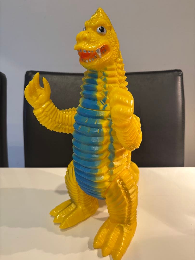 【希少レア】ブルマァク　ジャイアント　レッドキング　ソフビ