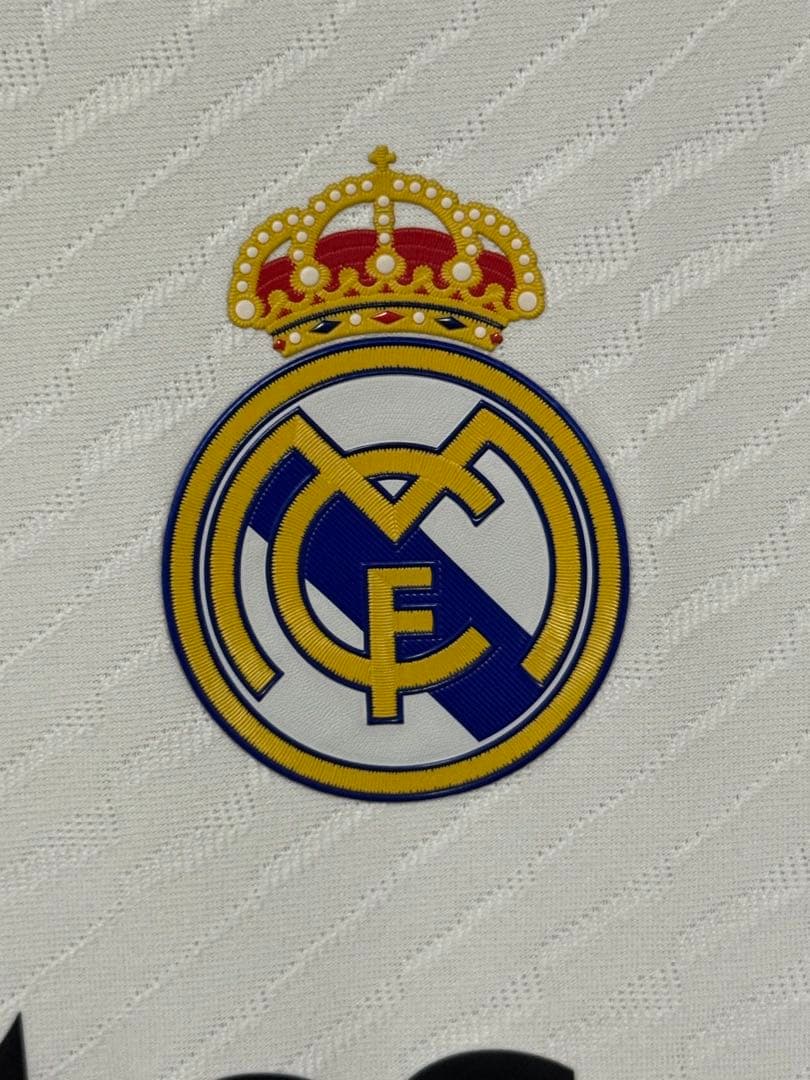 ジュード ベリンガム レアル・マドリード オーセンティック ユニフォーム