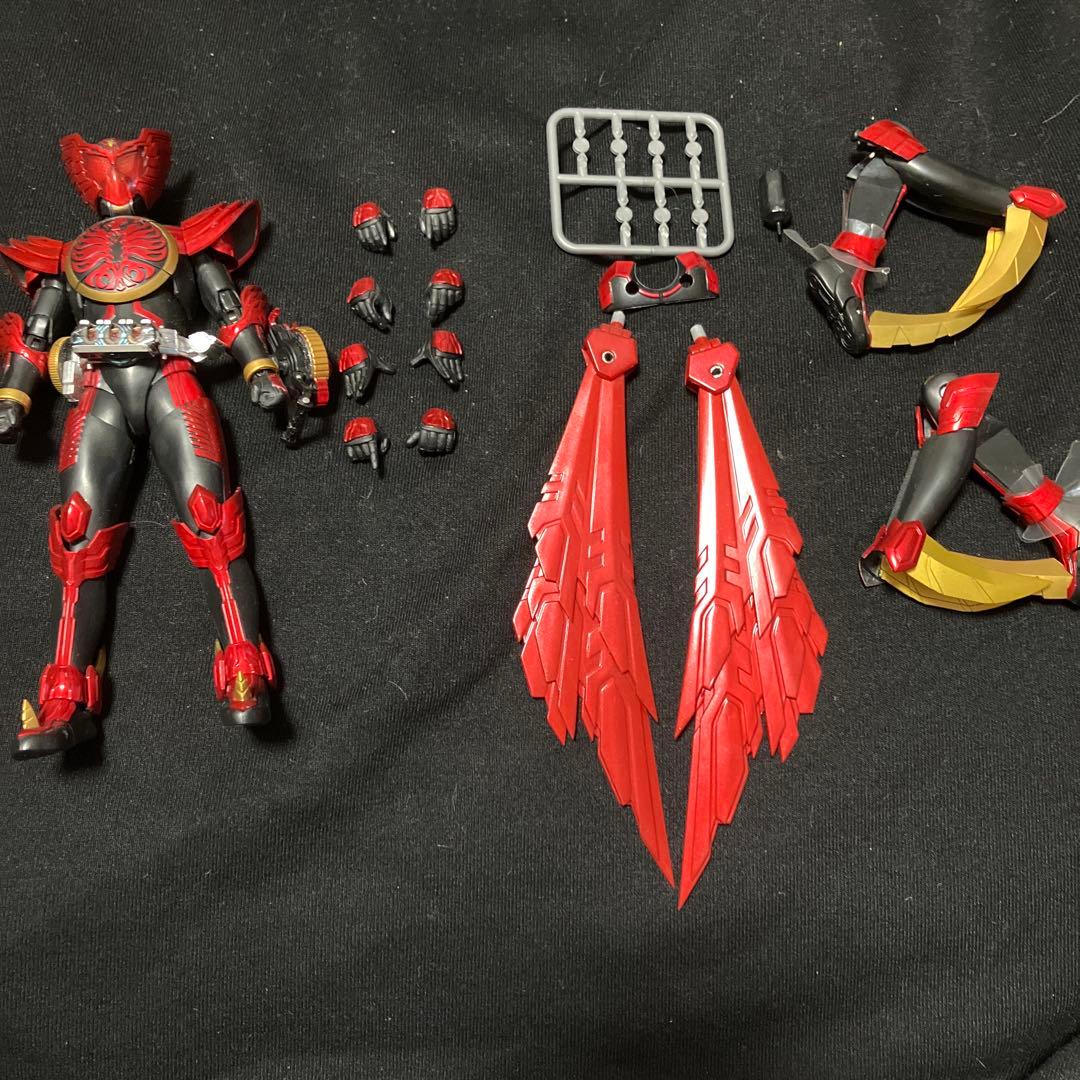 S.H.Figuarts 真骨彫　仮面ライダーオーズ　タジャドルコンボ