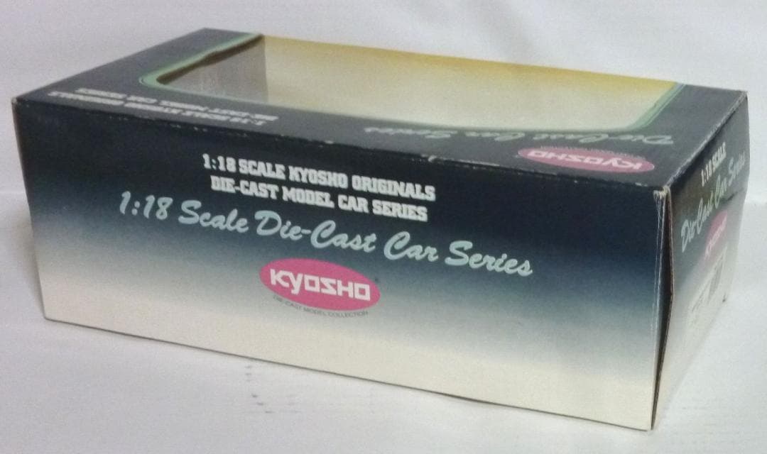 京商 1/18 ニッサン フェアレディ Z-L ホワイト