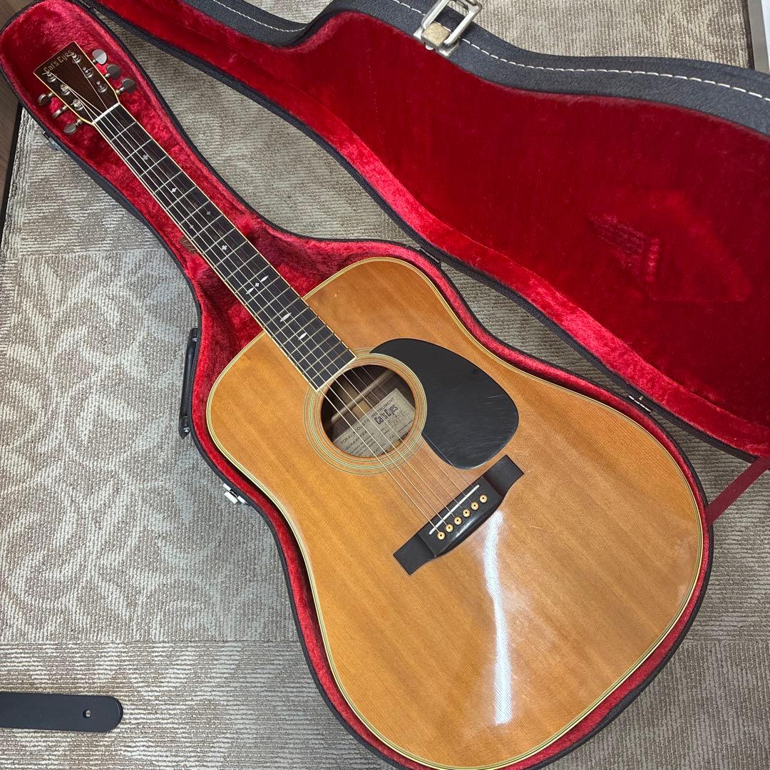 Tokai Cats Eyes CE-400アコースティックギターハードケース付