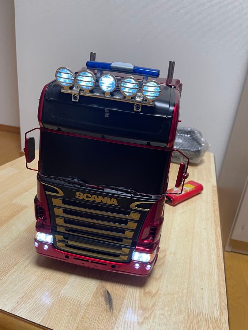 タミヤ スカニア