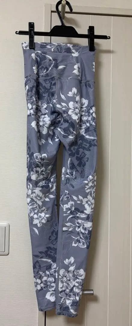 Julier ヨガパンツ