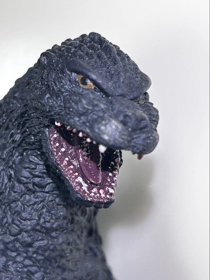 ムービーモンスターシリーズ 極 ゴジラ (1989) 大阪進撃発光カラーver.