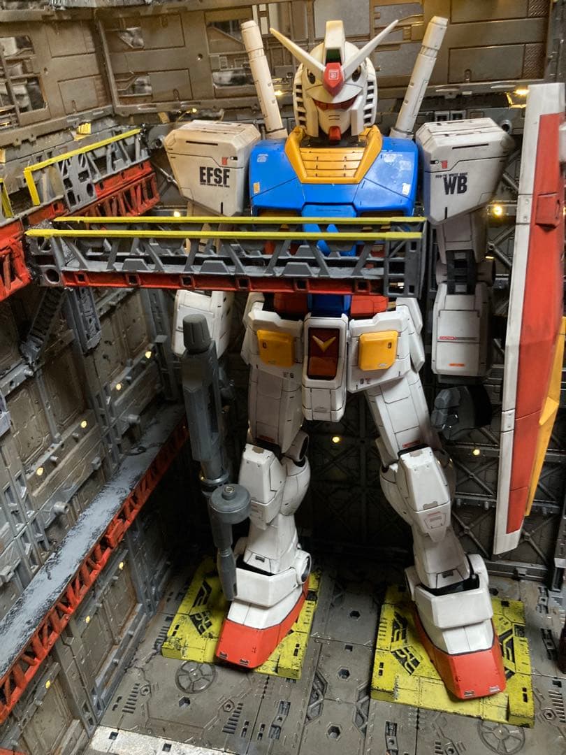 メガサイズガンダム&ザク