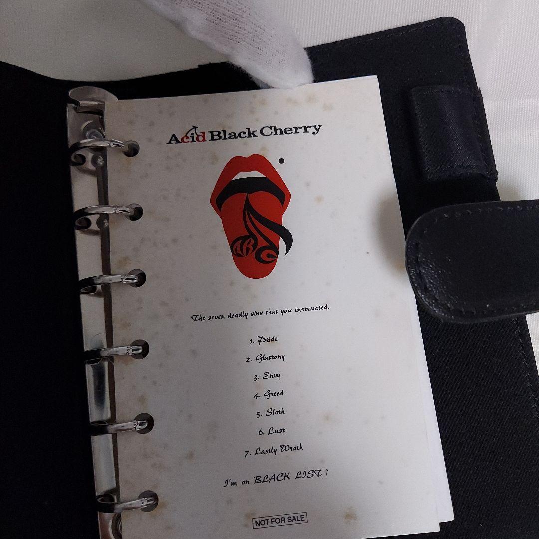 貴重サイン入りAcid Black Cherryスケジュール帳とピックセット