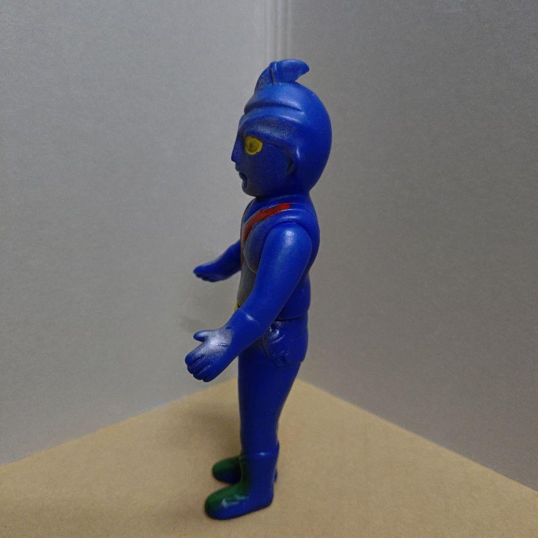 無版権 流星人間ゾーン パチソフビ