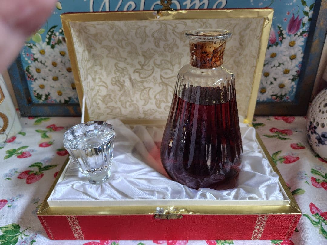 【訳あり】カミュ　コニャック バカラ　カラフェ 750ml 化粧箱付き