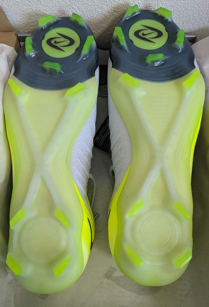 ナイキファントムGX2 エリート FG 25.5cm