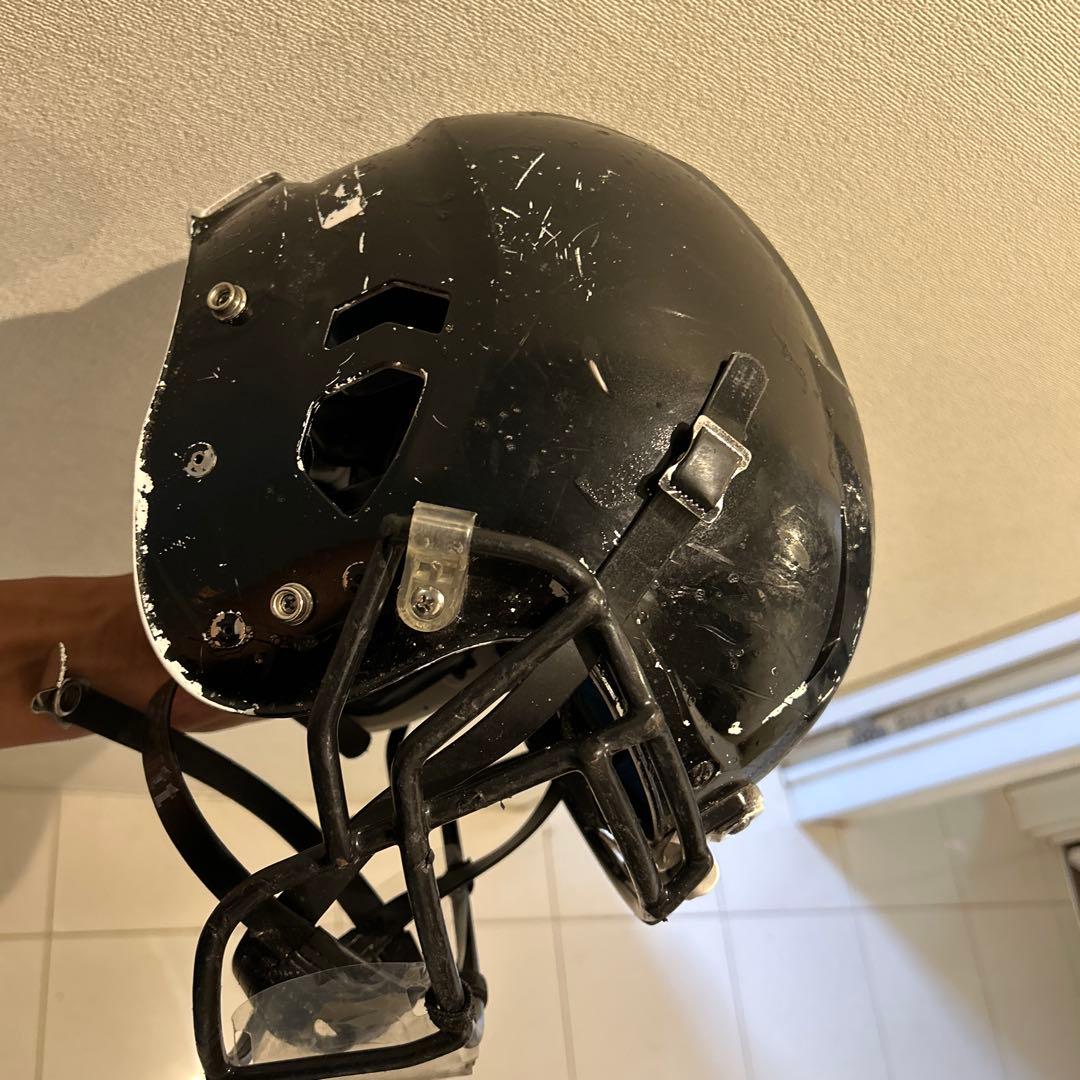 アメリカンフットボール ヘルメット 黒