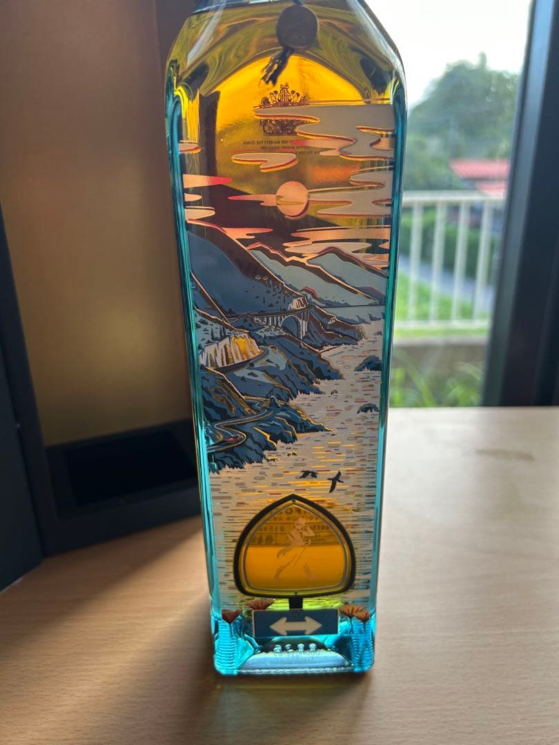 ジョニーウォーカーウイスキーブルーラベル カリフォルニア