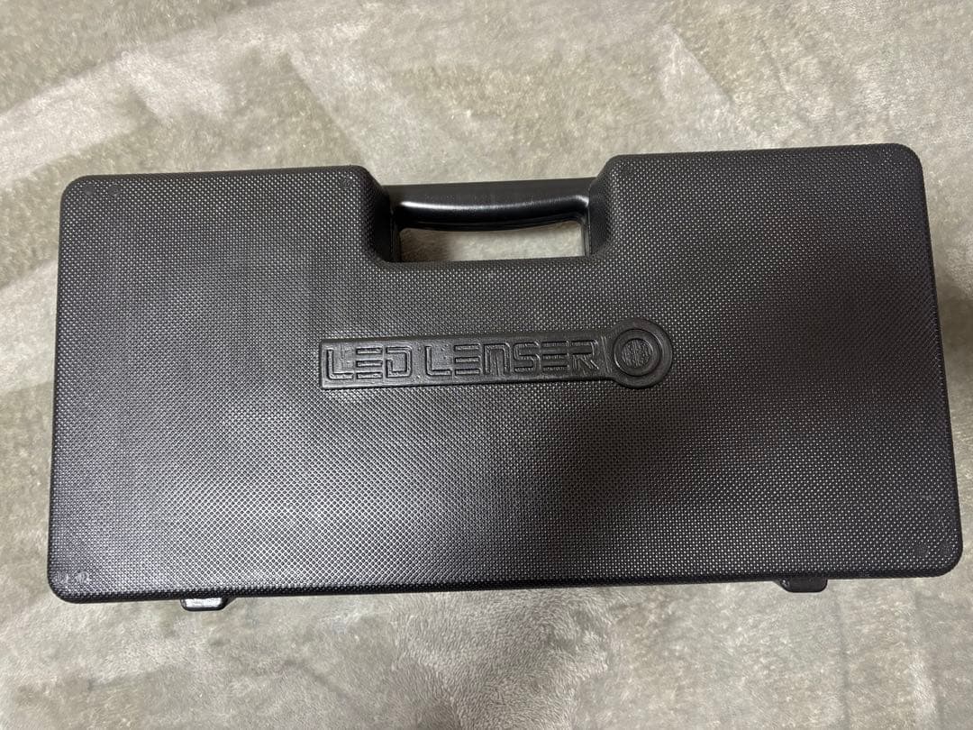 LED LENSER X21 超高出力ライトケース付き