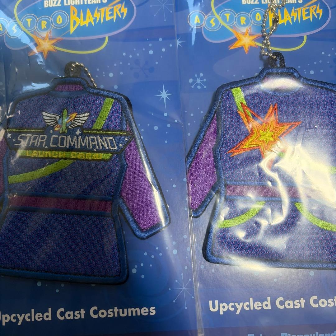 2個セット　ワッペンバッジ　バズライトイヤー　アストロブラスター　正面　背面