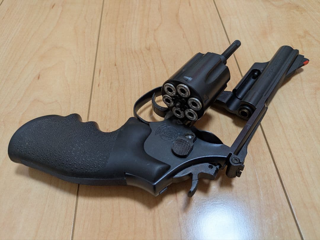 M19 COMBAT MAGNUM 4インチ ガスガン