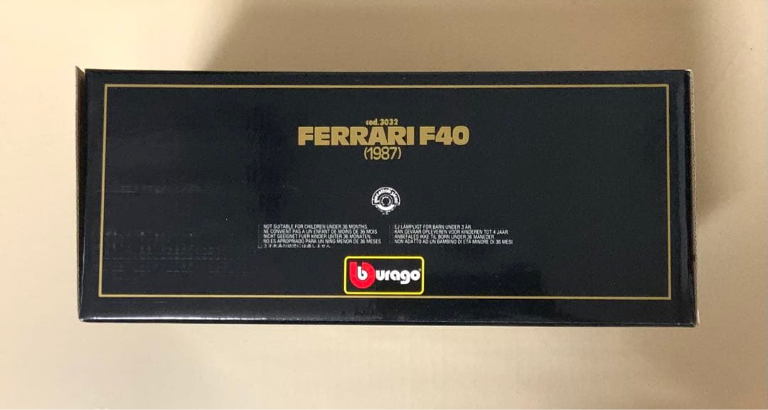 ブラーゴ　フェラーリ F40 (1987)　1/18