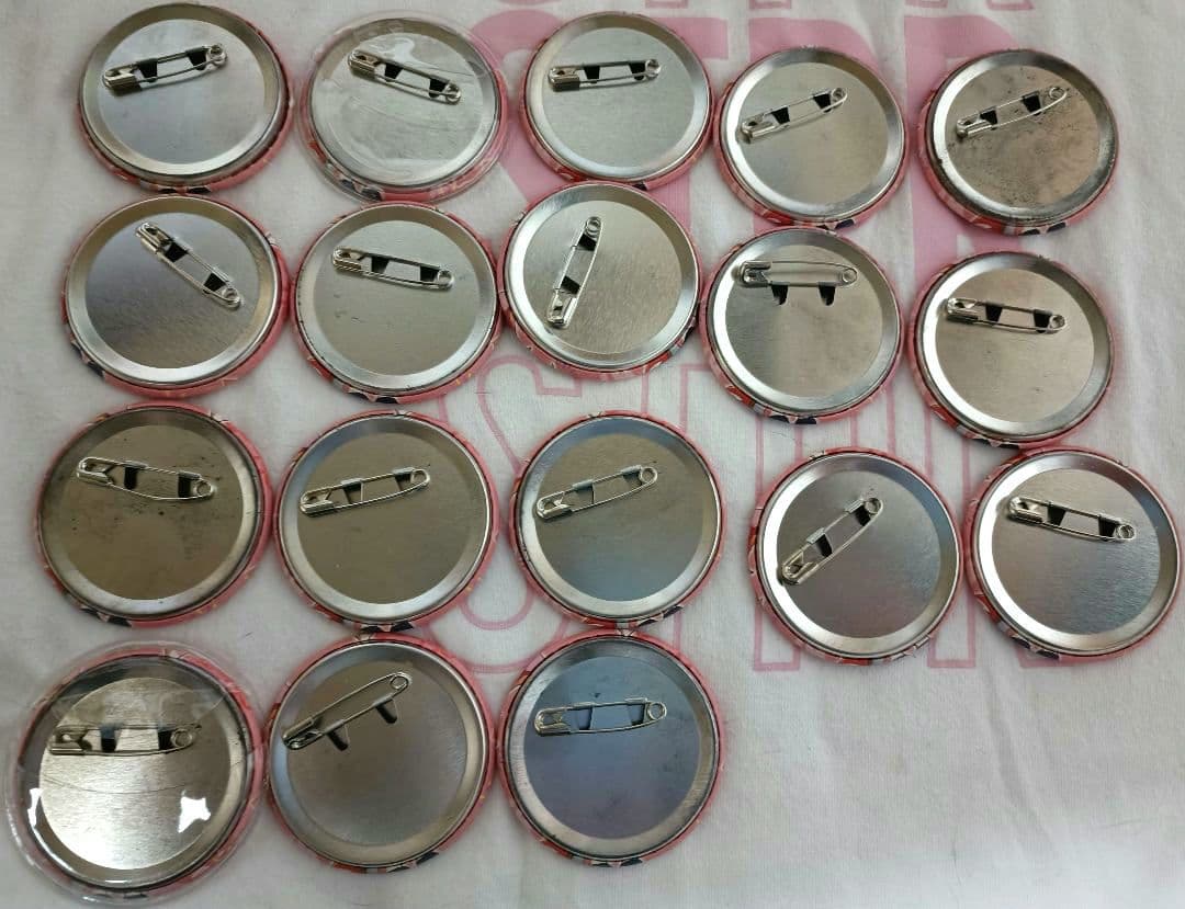 すとぷり　莉犬　缶バッチ　2021　summer デフォ