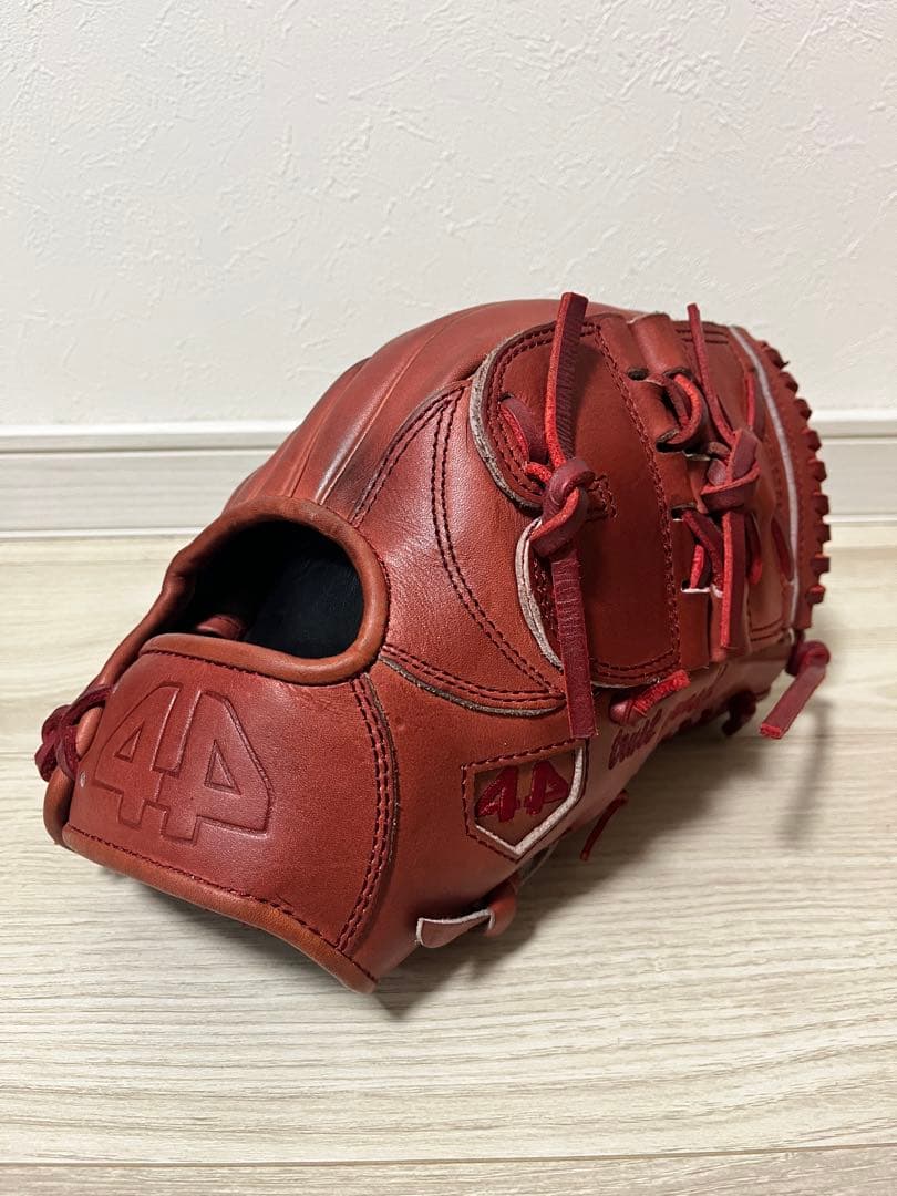 44 フォーティーフォー　硬式　グラブ　11.75インチ　投手　内野手