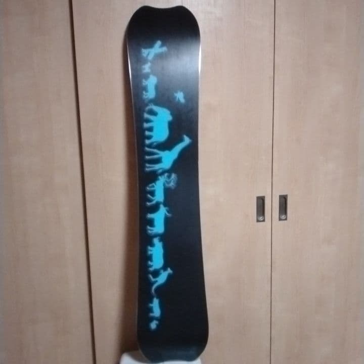 美品　noah Special-XX type-one 143cm 　24-25