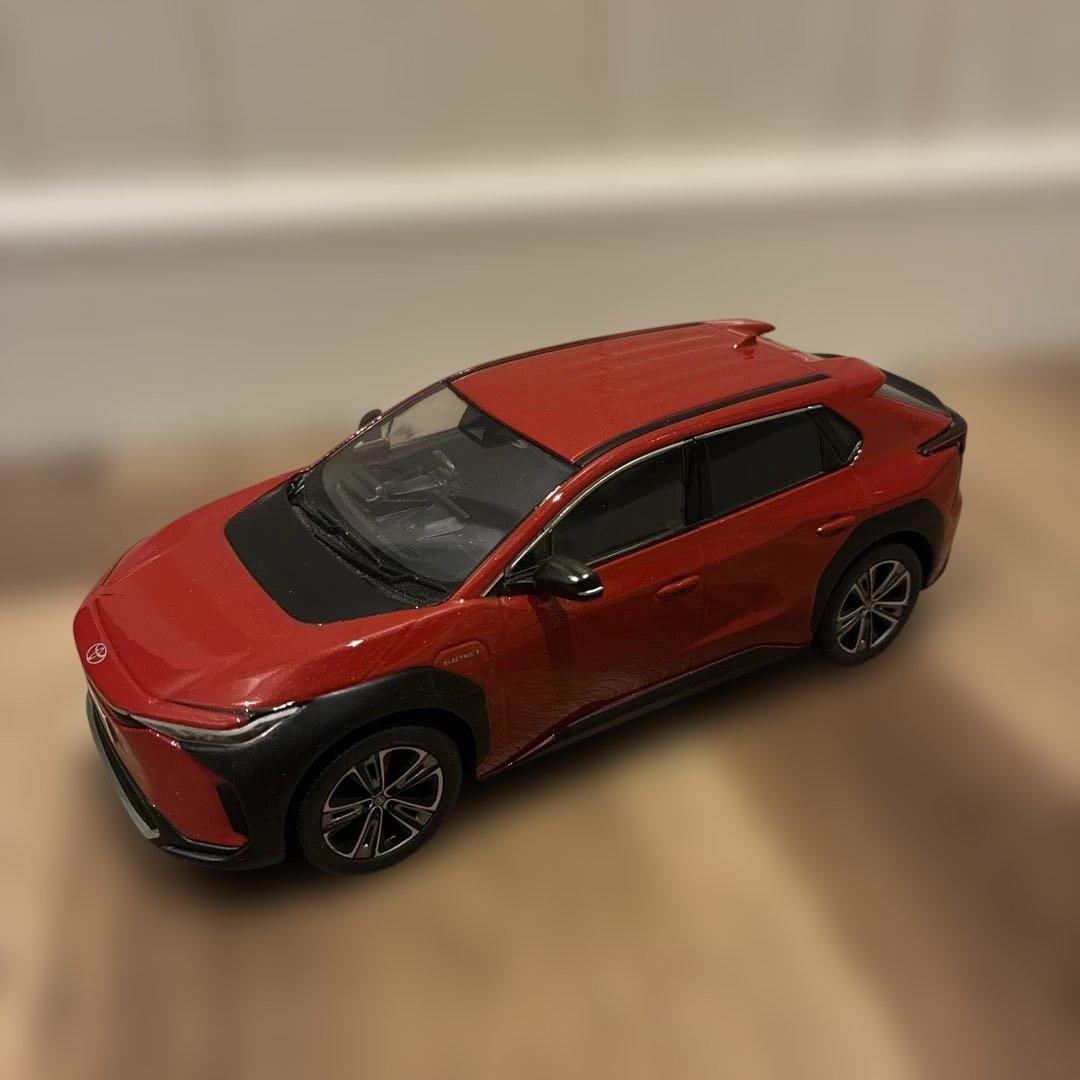 bz4x カラーサンプル　10台