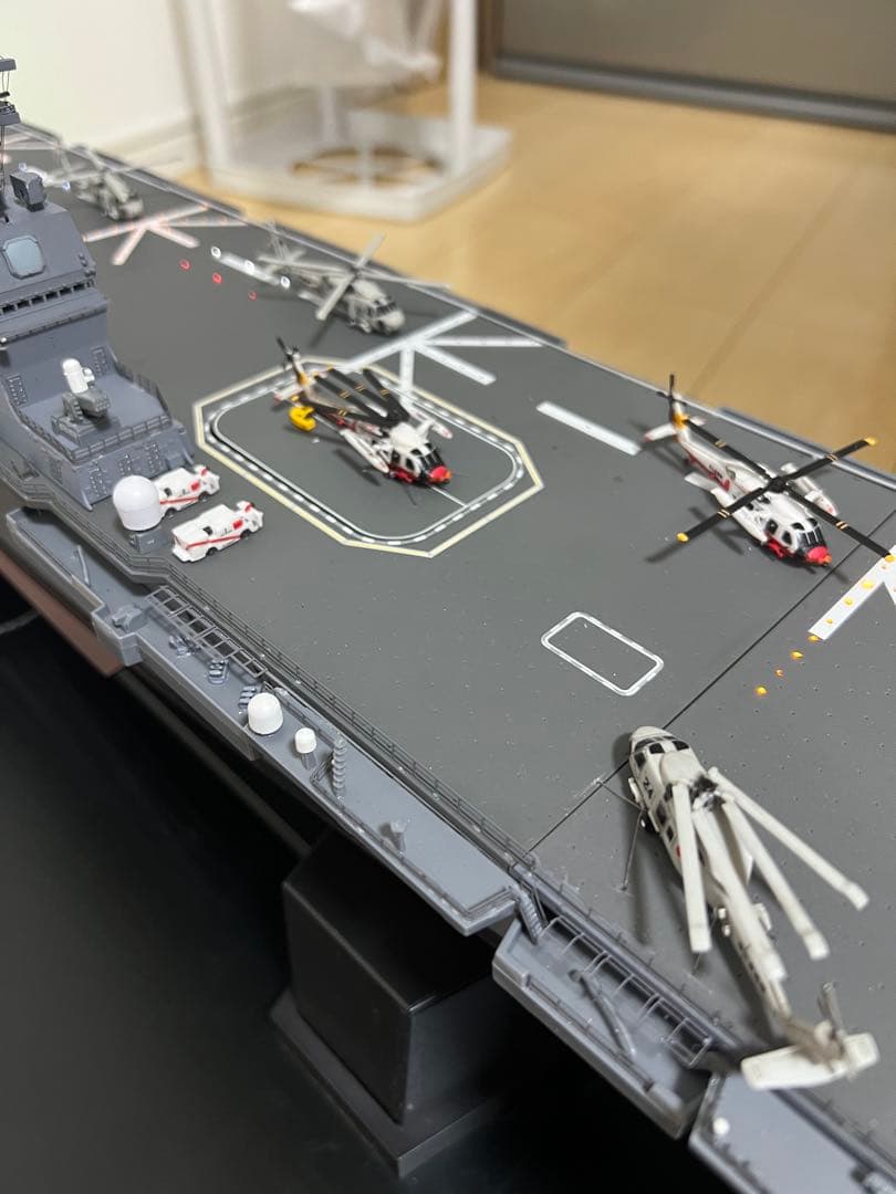 【完成品】護衛艦いずもをつくる ディスプレイケース アダプター付き