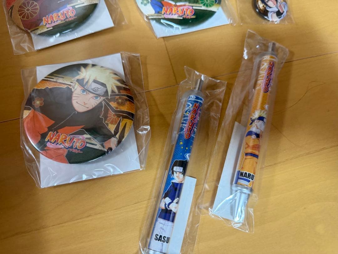 NARUTOジャンプ展50周年記念直筆サインピンズ限定額装付き　グッズ新品未開封