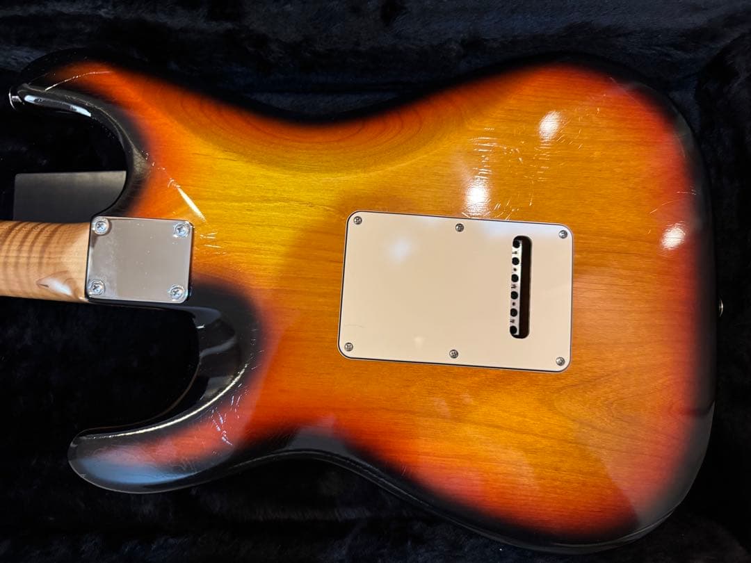 Suhr Classic S Antique RoastedFlameMaple