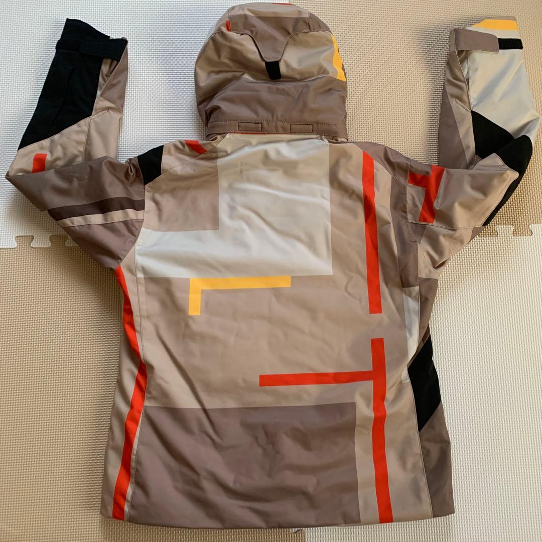 【値下げしました】スキーウェア上下／ミズノ／150