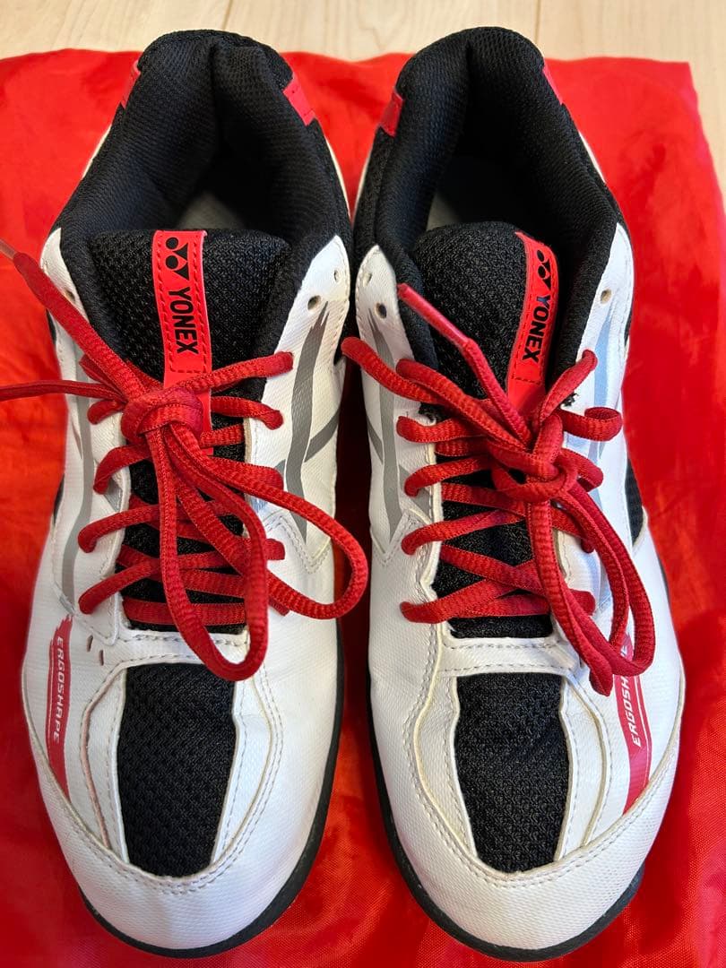 【セット】YONEX バドミントンラケット＆シューズ