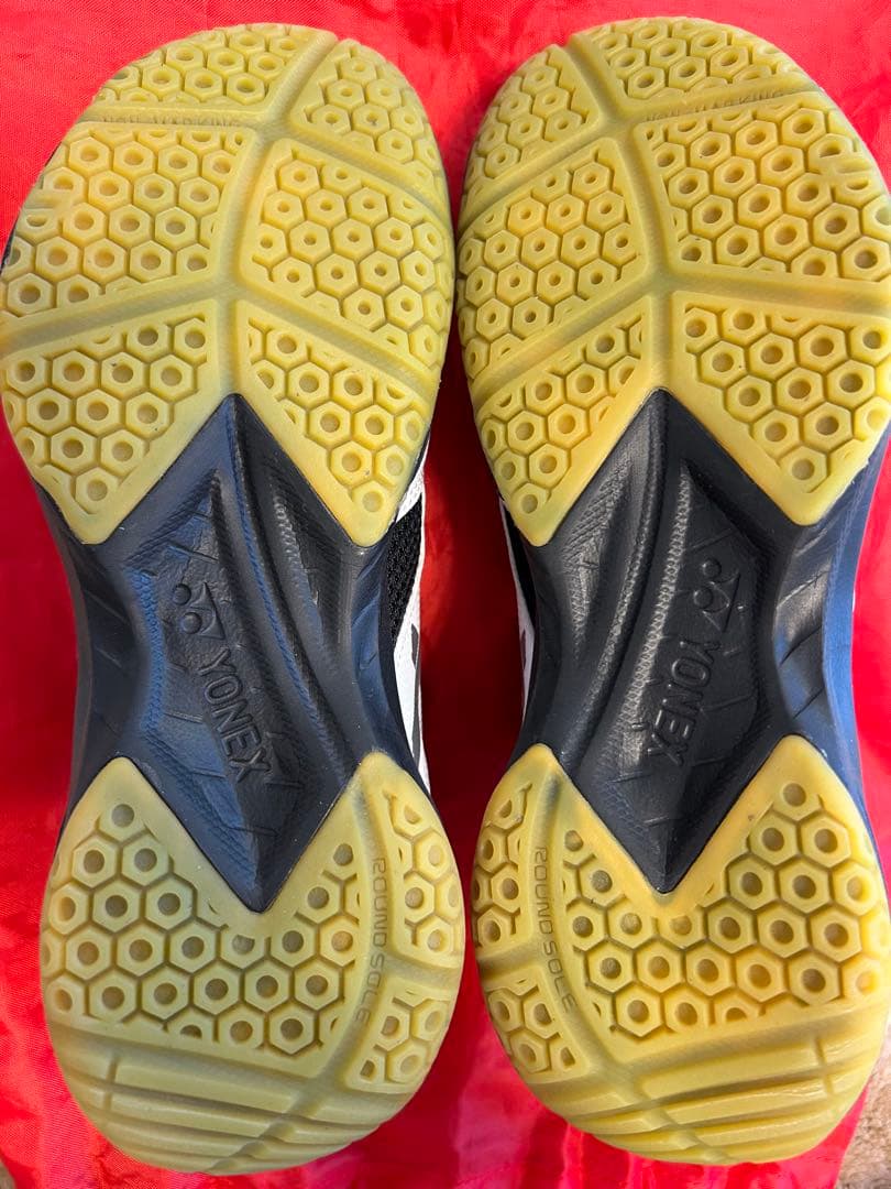 【セット】YONEX バドミントンラケット＆シューズ