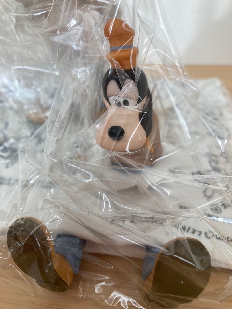 【未使用】グーフィー モデルシートフィギュアシーン限定モデル／陶器製／箱付き