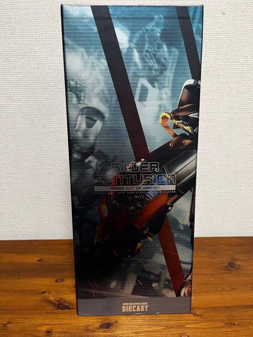 【美品】ホットトイズ　アイアンマン３シルバーセンチュリオンアーマースーツアップ版