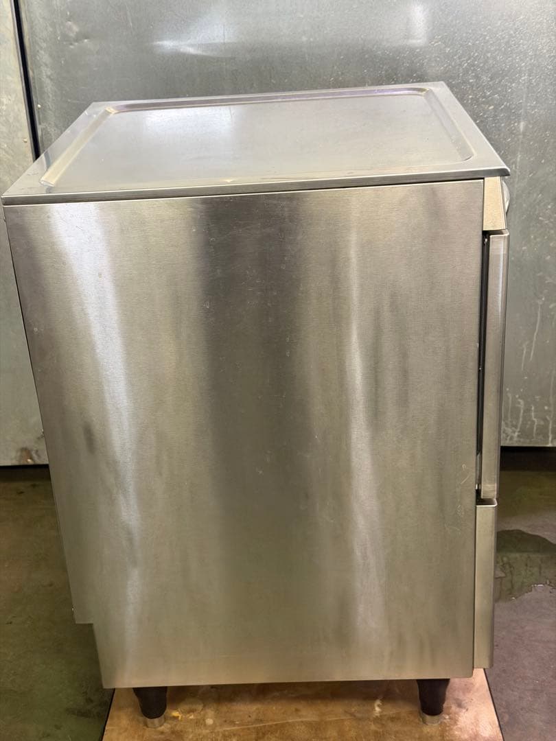 2012年 大和冷機 アンダーカウンター 食器洗浄機 三相200V