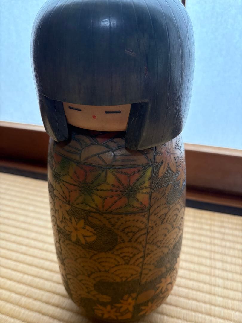 木目込人形 花模様 黒頭部