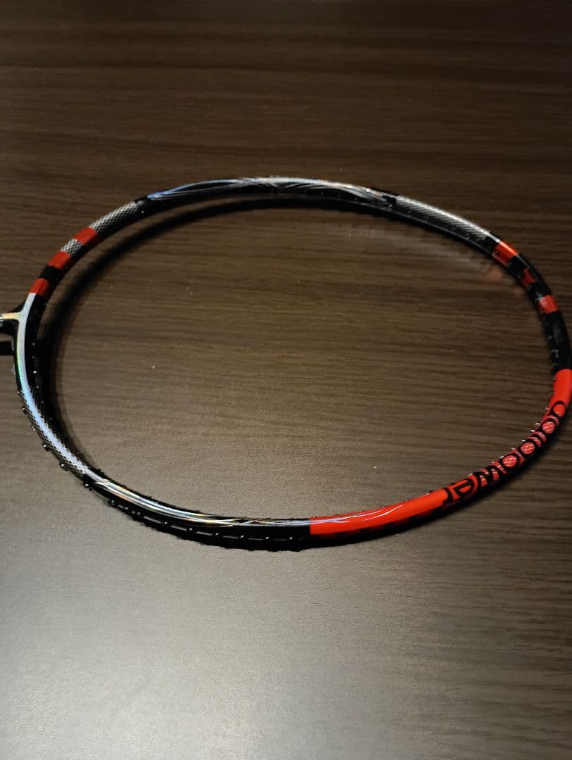 バボラ　アディダス　バドミントンラケット　2本