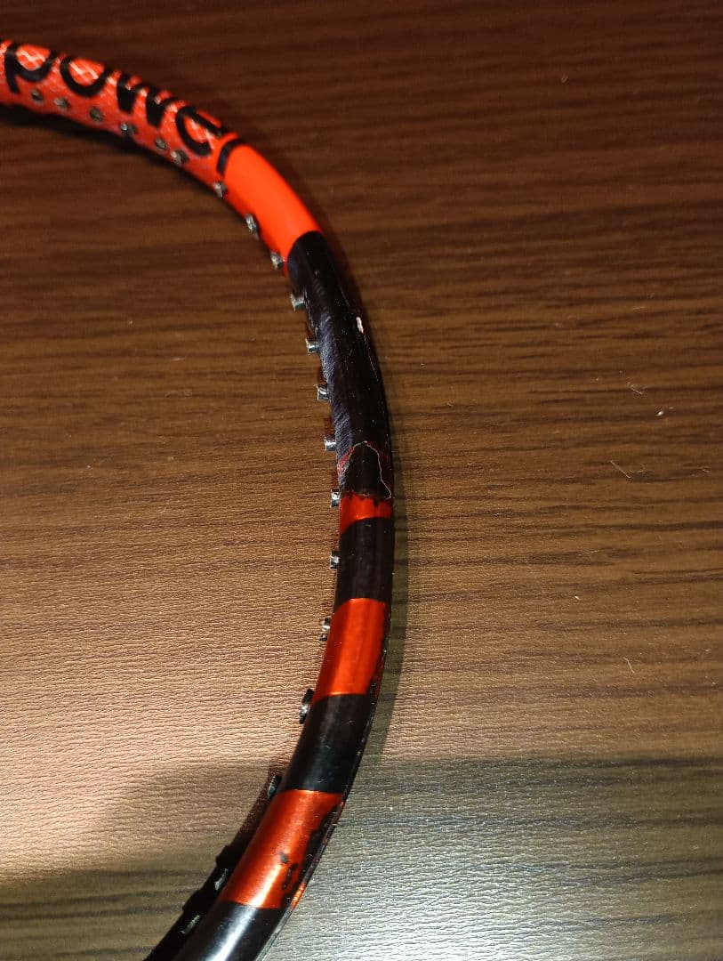 バボラ　アディダス　バドミントンラケット　2本