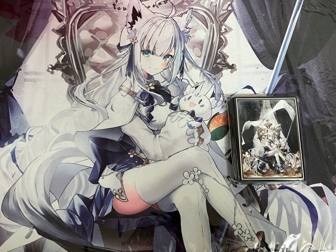 混沌の女神様　スリーブ　プレイマット　白上フブキ　フブキングダム　K4B