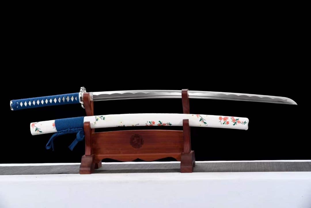 【スズラン】古兵器 武具　刀装具　日本刀　模造刀 居合刀