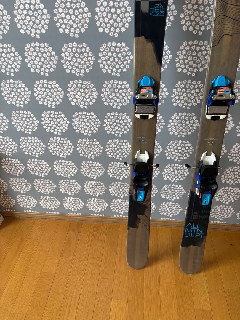 LINE Prophet スキー バインディング付き