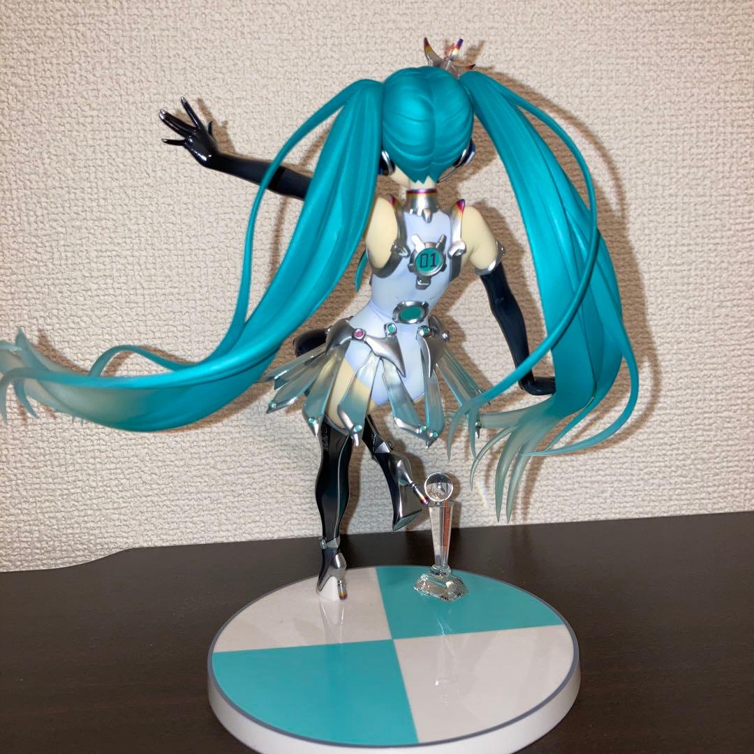 レーシングミク　フィギュア　2013