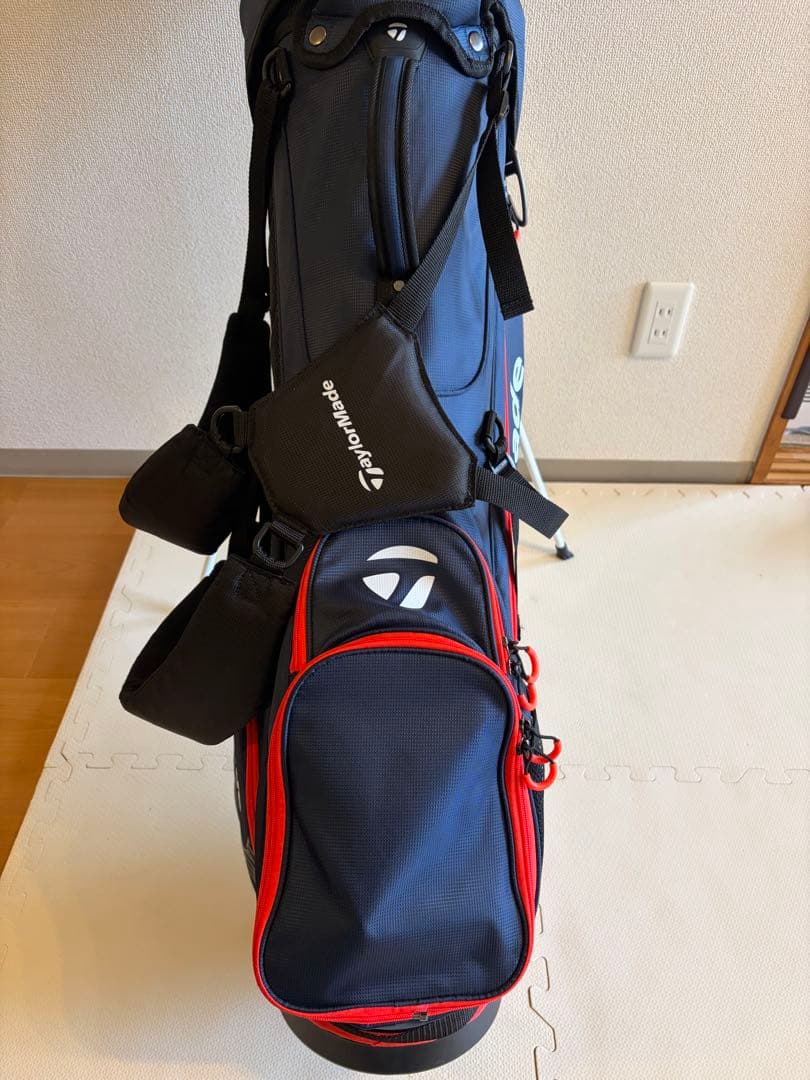 TaylorMade キャディバッグ ネイビー/レッド（1/27まで公開）