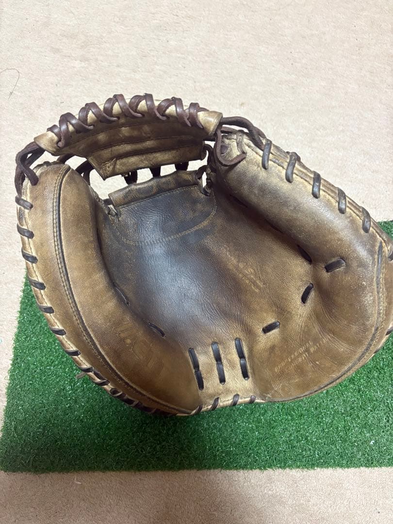 ZETT ブラウン硬式グローブ 中村悠平モデル