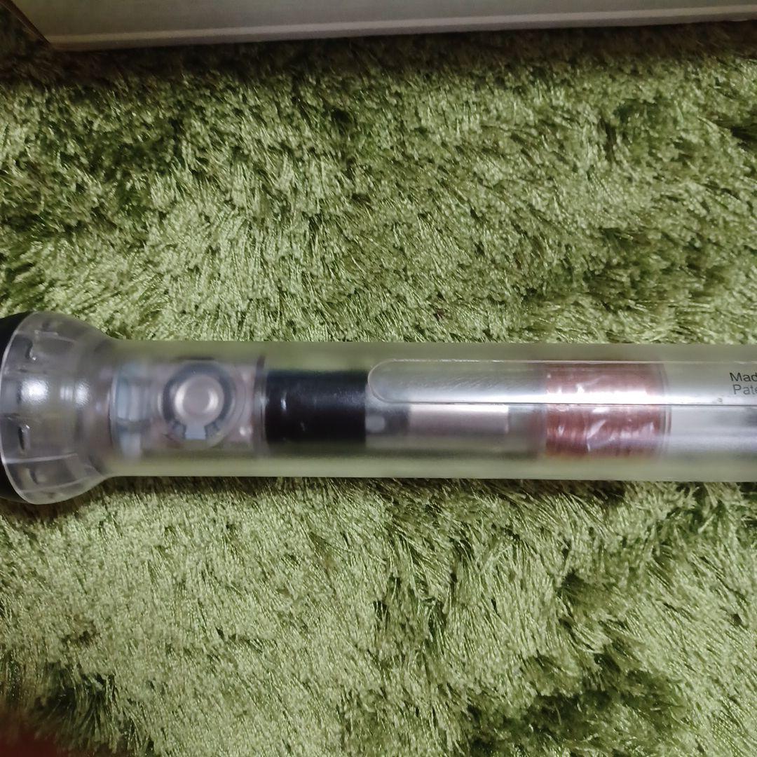 手動ハンディライト 懐中電灯