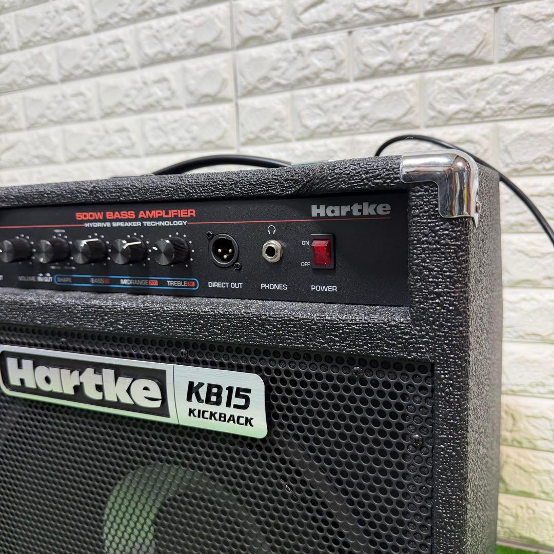 極上品　Hartke KB15 ベースアンプ 圧倒的出力　軽量　動作良好