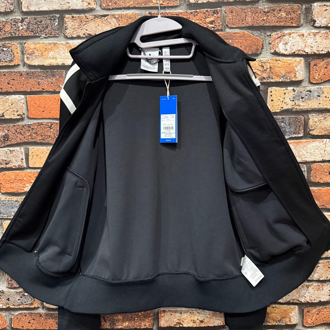 アディダスオリジナルス　プレミアム トラックトップ ジャージ　JD3397