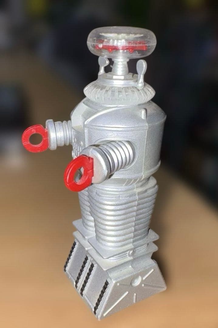 『宇宙家族ロビンソン』に登場するロボット「フライデー」のゼンマイ　増田屋