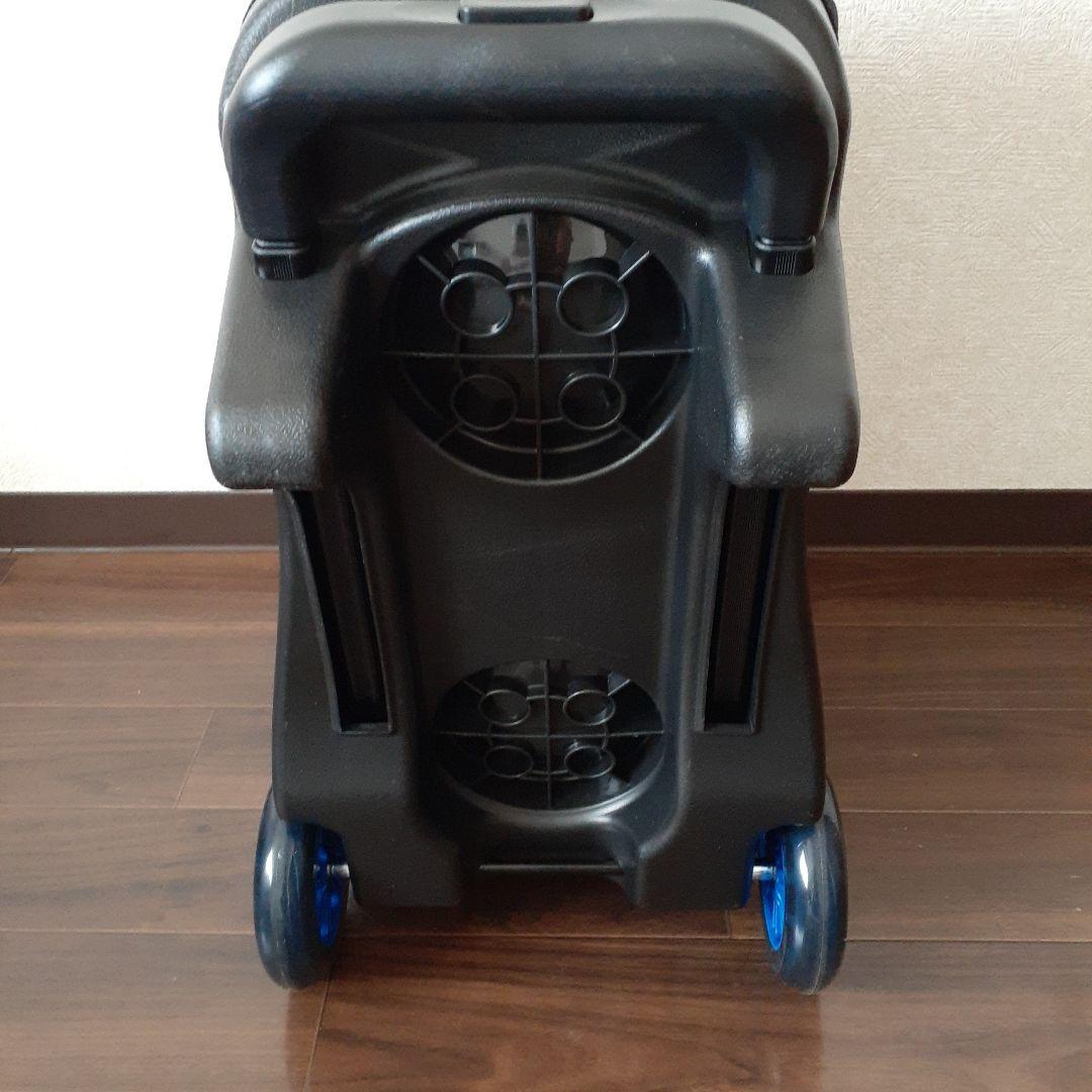 DV8 BD210 コンパクトダブルローラーバッグ