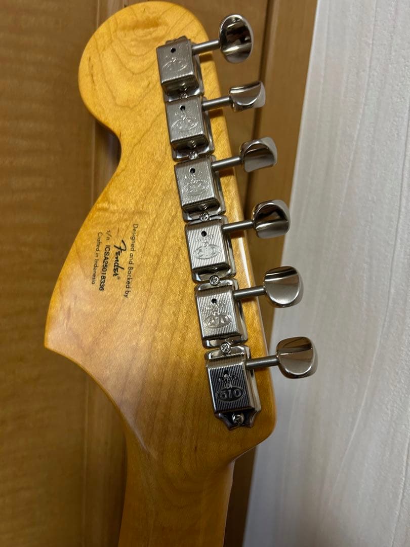 Squier Telecaster Deluxe （CuNiFeピックアップ）
